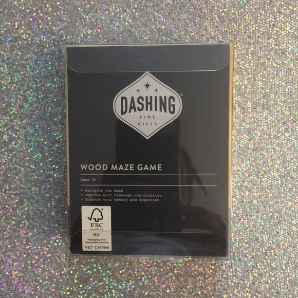 Mini Labyrinth Wood Maze - Picture 2 of 4